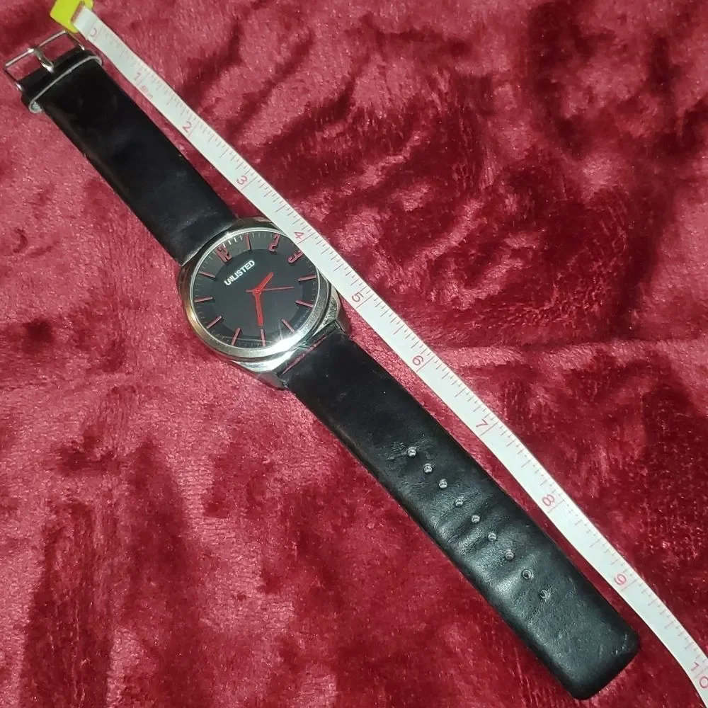 Unlisted Kenneth Cole Minimalist‎ Men's Watch Wristwatch Black Red Silver Analog